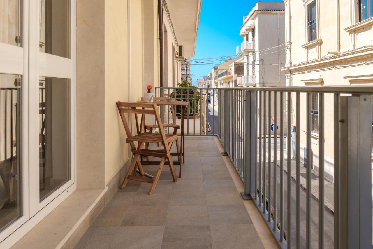 Apartmán La Petite Erika Avola Exteriér fotografie